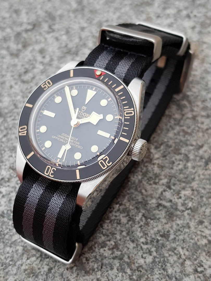 Nato strap an einer Tudor Black Bay 58